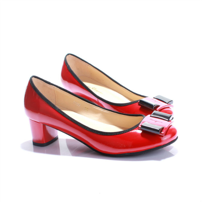 Ferragamo My Flair Red Leather Pumps