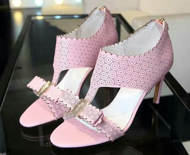 Ferragamo Ankle-Strap Lace Vara Women Sandals Pink