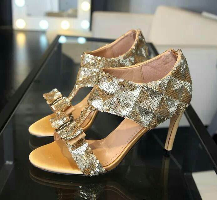 Ferragamo Ankle-Strap Sequins Vara Women Sandals Golden