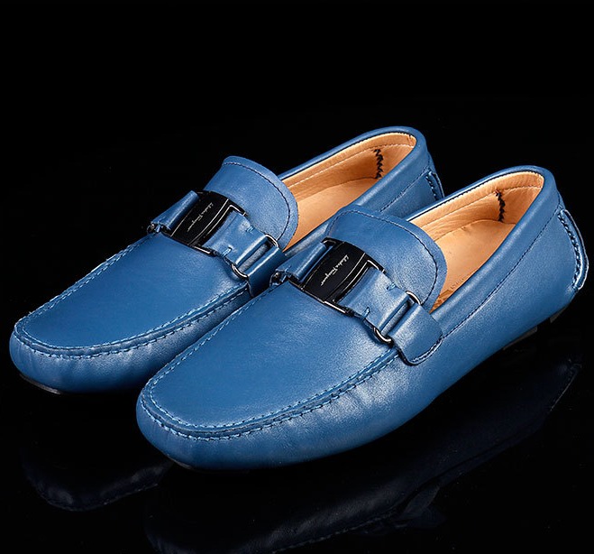 Ferragamo Driver Mocassin With Vara Ornament Blue Men Shoes