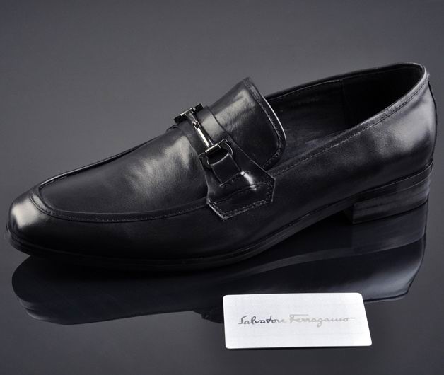 Ferragamo Gancio Bit Loafer Shoes For Men