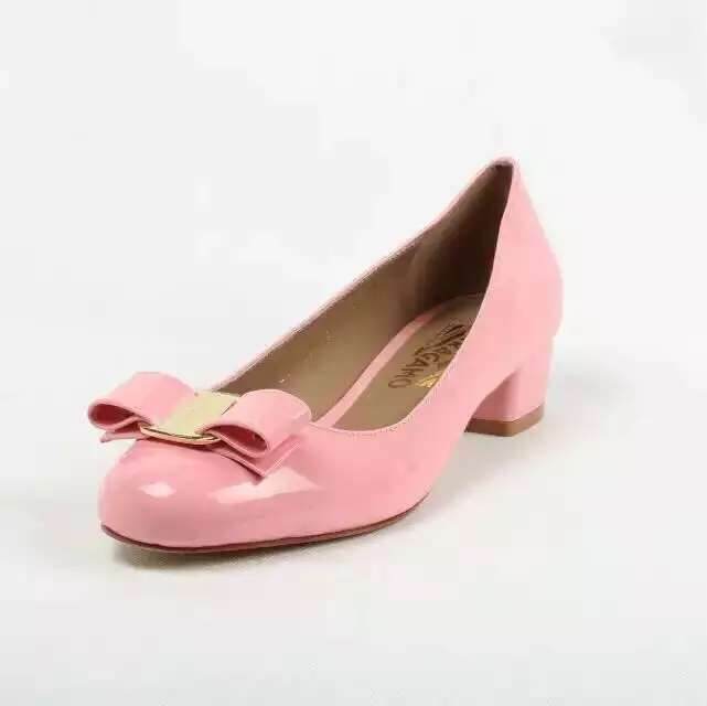 ferragamo shoes pink