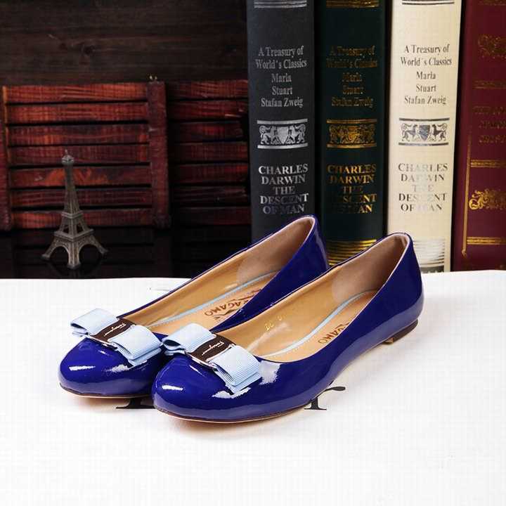 Women's Salvatore Ferragamo Varina Flats Shoes Blue